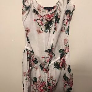 Love love this short jumpsuit